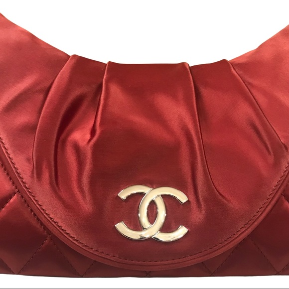 chanel moon clutch